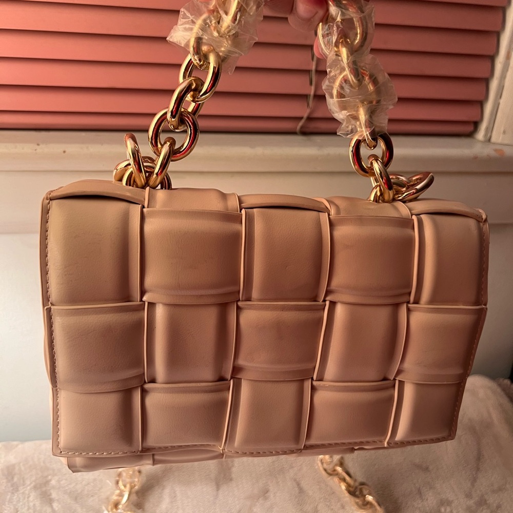 Bag by Cape Robbins beige small